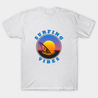 Surfing Vibes - Sun - Windsurfer T-Shirt